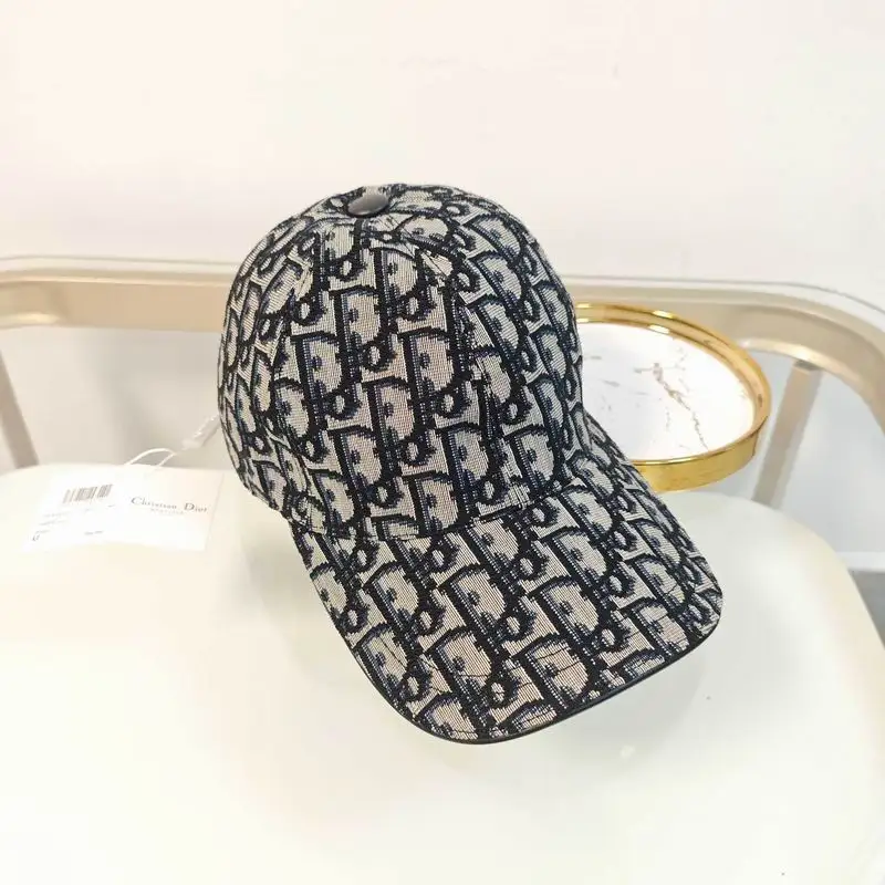 Dior Cap dx101